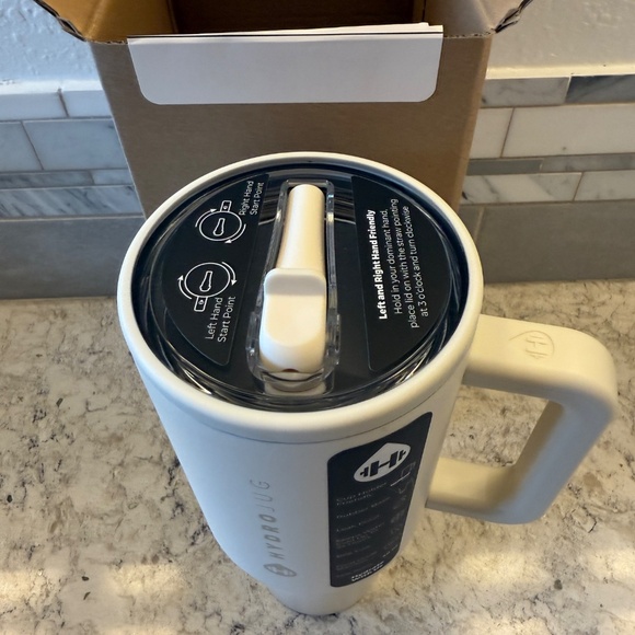 New- Hydro jug -POSHMARK traveler 40 oz insulated‎ mug - Picture 6 of 9